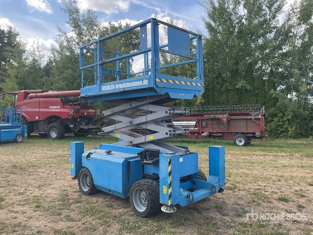 2007 Genie GS2668RT 4x4 Diesel Scissor Lift - Ngritës gërshërë: foto 3 2007 Genie GS2668RT 4x4 Diesel Scissor Lift - Ngritës gërshërë: foto 3