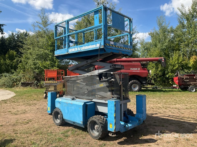 2007 Genie GS2668RT 4x4 Diesel Scissor Lift - Ngritës gërshërë: foto 3 2007 Genie GS2668RT 4x4 Diesel Scissor Lift - Ngritës gërshërë: foto 3
