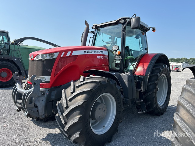 2010 Massey Ferguson 8670 Dyna-VT 4WD Tractor - Traktor: foto 1 2010 Massey Ferguson 8670 Dyna-VT 4WD Tractor - Traktor: foto 1