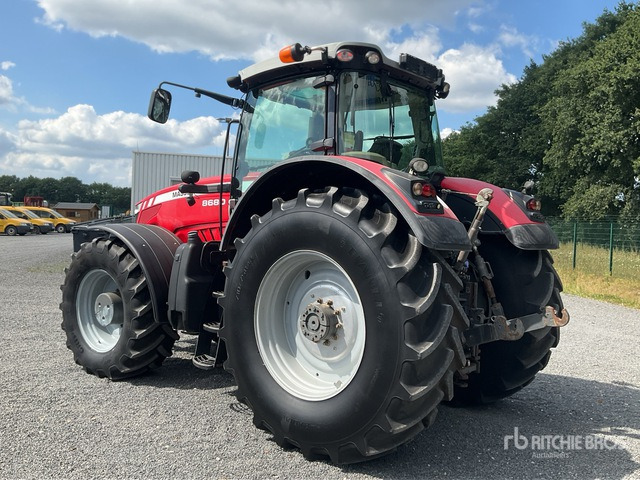 2010 Massey Ferguson 8680 Dyna-VT 4WD Tractor - Traktor: foto 4 2010 Massey Ferguson 8680 Dyna-VT 4WD Tractor - Traktor: foto 4