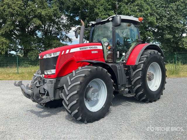2010 Massey Ferguson 8680 Dyna-VT 4WD Tractor - Traktor: foto 1 2010 Massey Ferguson 8680 Dyna-VT 4WD Tractor - Traktor: foto 1