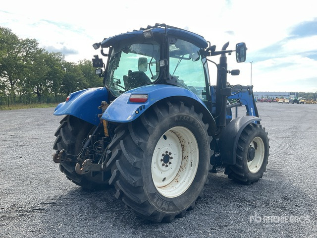 2010 New Holland T6020 4WD Tractor - Traktor: foto 4 2010 New Holland T6020 4WD Tractor - Traktor: foto 4