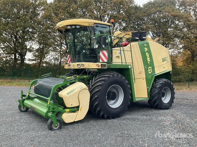 2011 Krone BIG X 700 4WD Forage Harvester - Korrëse foragjere: foto 1 2011 Krone BIG X 700 4WD Forage Harvester - Korrëse foragjere: foto 1