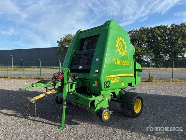 2012 John Deere 864P Round Baler - Dengmbledhëse e rrumbullakët: foto 2 2012 John Deere 864P Round Baler - Dengmbledhëse e rrumbullakët: foto 2