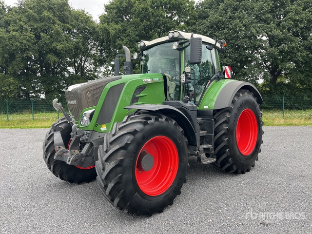 2020 Fendt 824 Vario Profi Plus 4WD Tractor - Traktor: foto 2 2020 Fendt 824 Vario Profi Plus 4WD Tractor - Traktor: foto 2