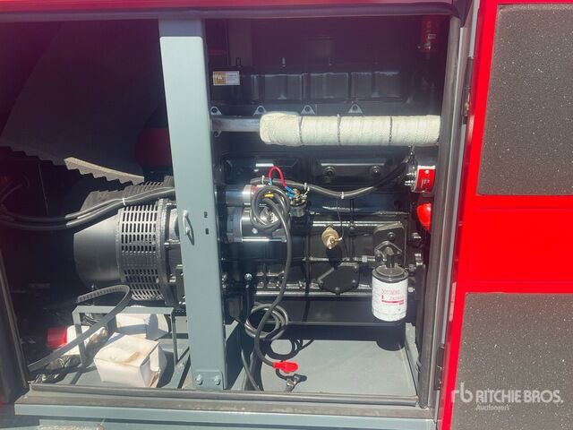 Set gjeneratori Devol VG-R30 Generator Set: foto 6 Set gjeneratori Devol VG-R30 Generator Set: foto 6