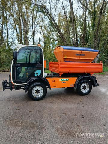 2004 Ausa M250DH X4 4x4 Snow Plow Truck - Makinë për heqjen e borës: foto 4 2004 Ausa M250DH X4 4x4 Snow Plow Truck - Makinë për heqjen e borës: foto 4