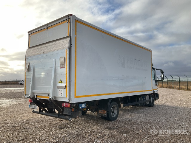 2012 Iveco Eurocargo 75E18 4x2 Van Truck - Kamion vagonetë: foto 4 2012 Iveco Eurocargo 75E18 4x2 Van Truck - Kamion vagonetë: foto 4