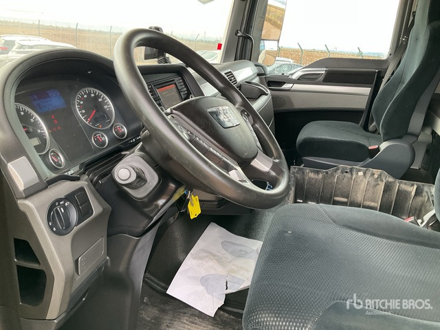2016 MAN TGX18.440 4x2 Sleeper Container Truck - Transportjer kontejnerësh/ Kamion me karroceri të çmontueshme: foto 5 2016 MAN TGX18.440 4x2 Sleeper Container Truck - Transportjer kontejnerësh/ Kamion me karroceri të çmontueshme: foto 5