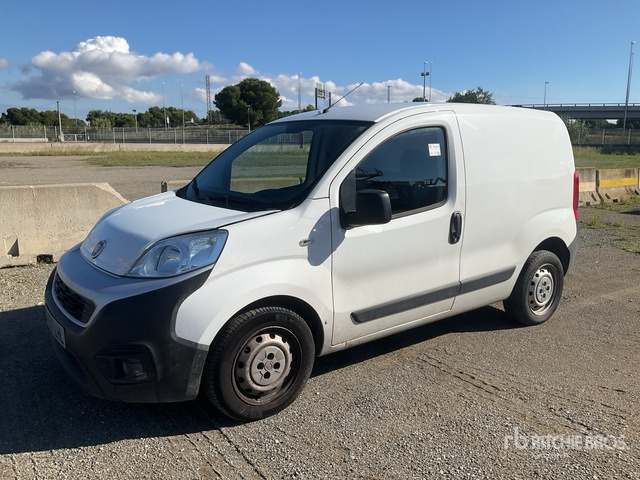 2019 Fiat Fiorino Van Truck - Furgon i vogël: foto 2 2019 Fiat Fiorino Van Truck - Furgon i vogël: foto 2