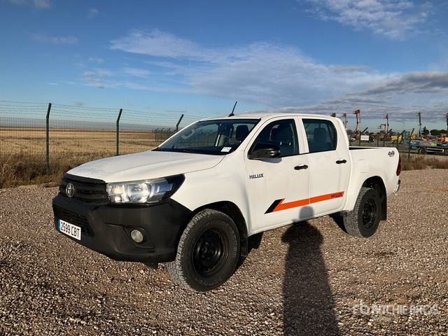 2019 Toyota Hilux 4x4 Crew Cab Pickup - Pick up: foto 1 2019 Toyota Hilux 4x4 Crew Cab Pickup - Pick up: foto 1