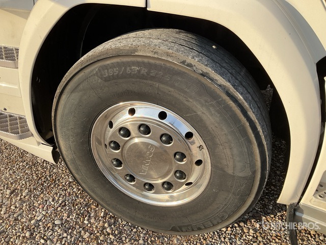 2016 Scania R730LA 4x2 S/A Sleeper Truck Tractor - Gjysmë-kamion: foto 4 2016 Scania R730LA 4x2 S/A Sleeper Truck Tractor - Gjysmë-kamion: foto 4