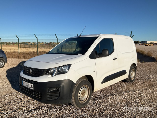 2020 Peugeot Partner Cargo Van - Kamioncine: foto 2 2020 Peugeot Partner Cargo Van - Kamioncine: foto 2