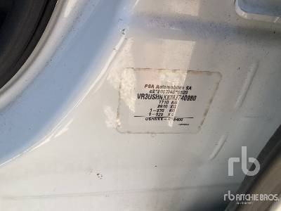 PEUGEOT 2008 - Veturë: foto 5 PEUGEOT 2008 - Veturë: foto 5