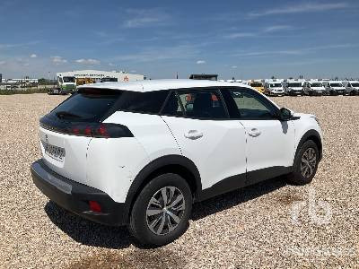 PEUGEOT 2008 - Veturë: foto 3 PEUGEOT 2008 - Veturë: foto 3
