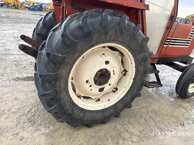 1983 Fiat 780 2WD Tractor - Traktor: foto 4 1983 Fiat 780 2WD Tractor - Traktor: foto 4