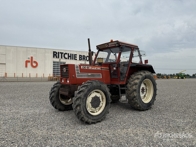 1987 Fiat 130-90DT Trattore agricolo 4RM - Traktor: foto 1 1987 Fiat 130-90DT Trattore agricolo 4RM - Traktor: foto 1