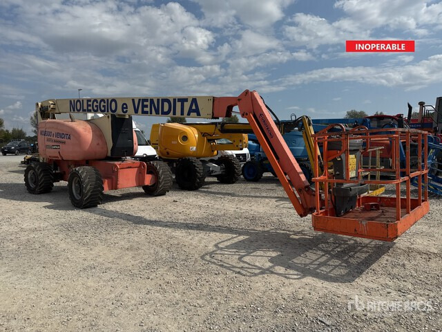 2002 JLG 800 AJ (Inoperable) Articulating Boom Lift - Krah me çernjerë: foto 2 2002 JLG 800 AJ (Inoperable) Articulating Boom Lift - Krah me çernjerë: foto 2