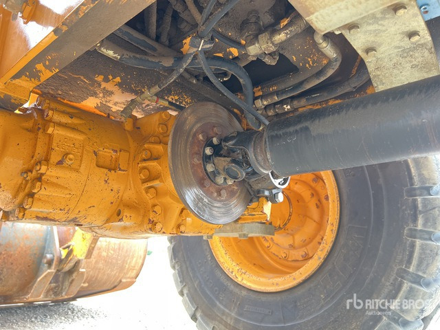 2002 Liebherr L538 Pala gommata - Fadrom me goma: foto 4 2002 Liebherr L538 Pala gommata - Fadrom me goma: foto 4