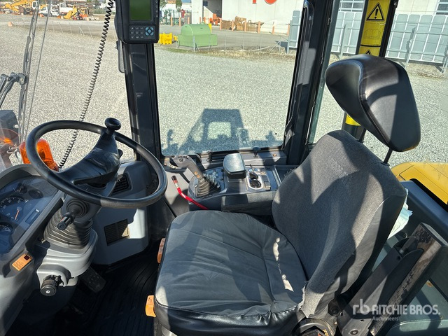 2003 Komatsu WA250-5 Pala gommata - Fadrom me goma: foto 5 2003 Komatsu WA250-5 Pala gommata - Fadrom me goma: foto 5