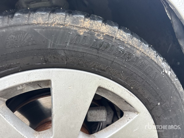 2004 Audi A3 Automobile - Veturë: foto 5 2004 Audi A3 Automobile - Veturë: foto 5