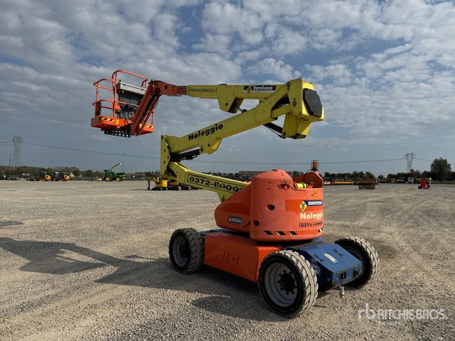 2004 JLG E450AJ Electric Articulating Boom Lift - Krah me çernjerë: foto 3 2004 JLG E450AJ Electric Articulating Boom Lift - Krah me çernjerë: foto 3
