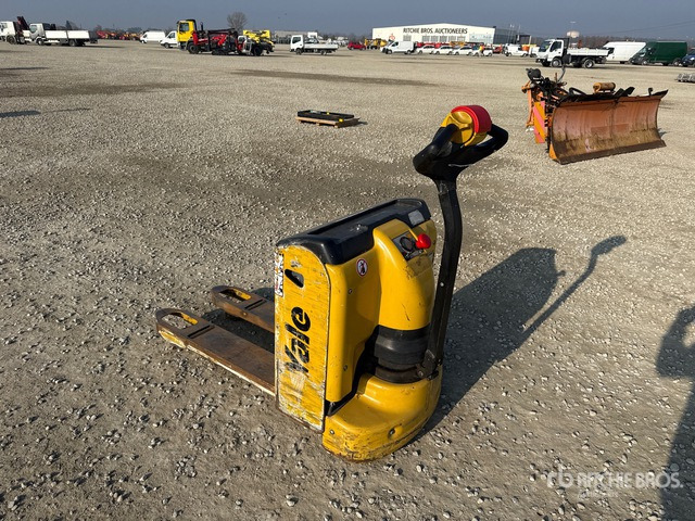 2006 Yale MP16 Electric Pallet Jack - Pirun paletash: foto 2 2006 Yale MP16 Electric Pallet Jack - Pirun paletash: foto 2
