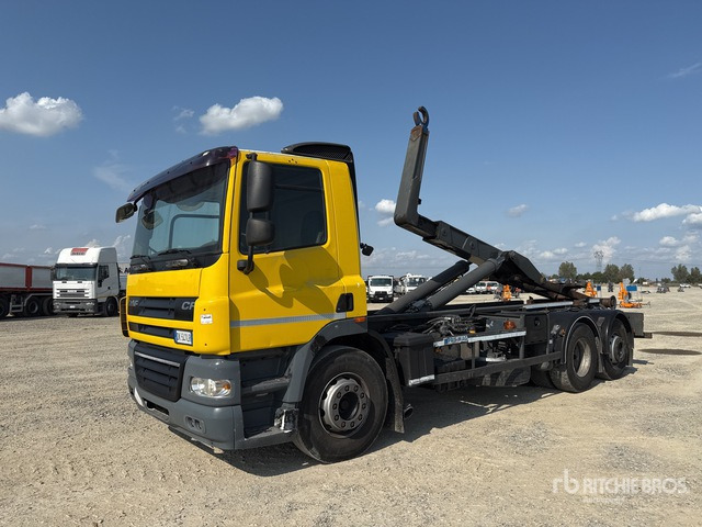 2007 DAF CF85 6x2 Roll-Off Truck - Kamion vetëngarkues: foto 2 2007 DAF CF85 6x2 Roll-Off Truck - Kamion vetëngarkues: foto 2