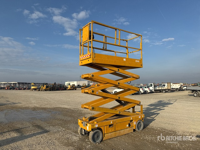 2007 Haulotte Compact 10N Electric Scissor Lift - Ngritës gërshërë: foto 2 2007 Haulotte Compact 10N Electric Scissor Lift - Ngritës gërshërë: foto 2
