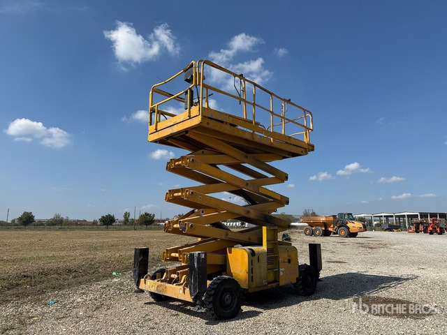 2007 Haulotte H18SX Diesel Scissor Lift - Ngritës gërshërë: foto 4 2007 Haulotte H18SX Diesel Scissor Lift - Ngritës gërshërë: foto 4