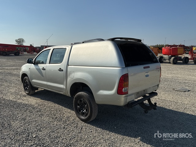 2010 Toyota Hylux 4x4 Crew Cab Pickup - Pick up: foto 3 2010 Toyota Hylux 4x4 Crew Cab Pickup - Pick up: foto 3