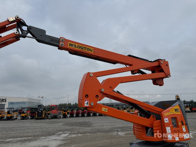 2011 Haulotte HA15IP Electric Articulating Boom Lift - Krah me çernjerë: foto 5 2011 Haulotte HA15IP Electric Articulating Boom Lift - Krah me çernjerë: foto 5