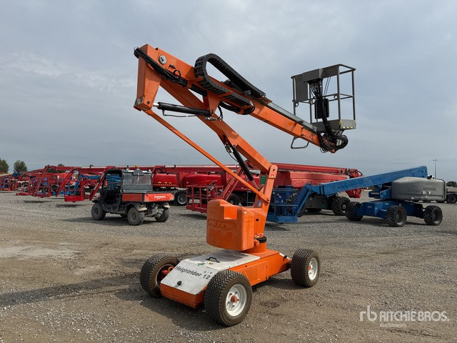 2013 Nifty-Lift HR12NE Electric Articulating Boom Lift - Krah me çernjerë: foto 3 2013 Nifty-Lift HR12NE Electric Articulating Boom Lift - Krah me çernjerë: foto 3