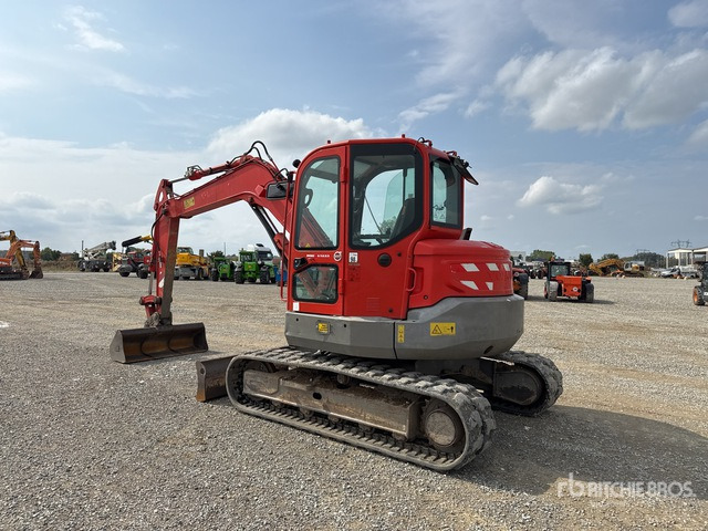 2014 Volvo ECR88 Escavatore cingolato - Ekskavator me zinxhirë: foto 4 2014 Volvo ECR88 Escavatore cingolato - Ekskavator me zinxhirë: foto 4