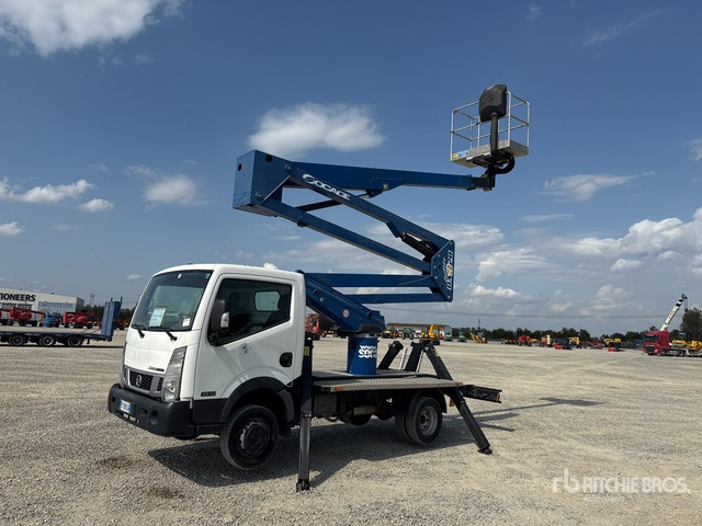 2015 Nissan Cabstar 35.12 2015 Socage DA320 20 m on Bucket Truck - Platformë ajrore e montuar në kamion: foto 2 2015 Nissan Cabstar 35.12 2015 Socage DA320 20 m on Bucket Truck - Platformë ajrore e montuar në kamion: foto 2