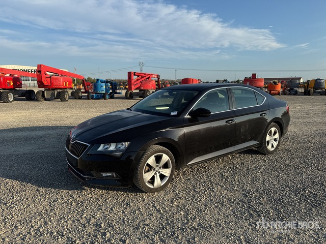 2018 Skoda Superb Autovettura - Veturë: foto 1 2018 Skoda Superb Autovettura - Veturë: foto 1