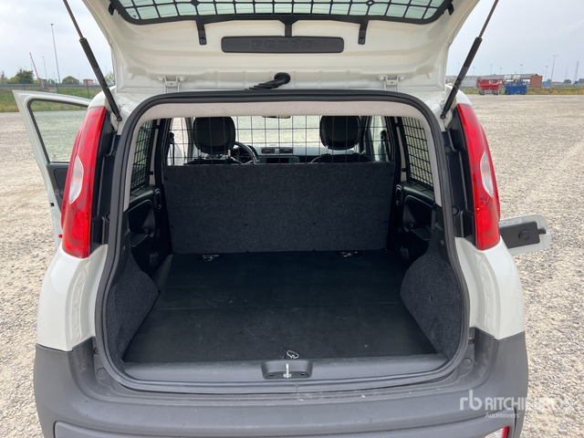 2019 Fiat Panda 1.2 69CV VAN EURO 6DT POP Van Truck - Furgon i vogël: foto 4 2019 Fiat Panda 1.2 69CV VAN EURO 6DT POP Van Truck - Furgon i vogël: foto 4