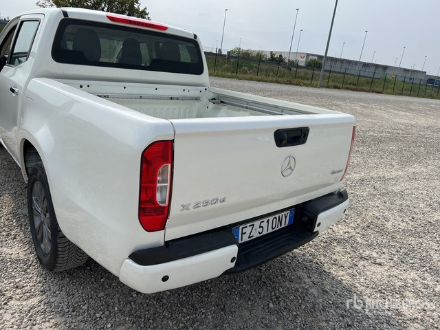 2019 Mercedes-Benz X KLASSE Crew Cab 250d 4MATIC PROGRESSIV ... Pickup - Pick up: foto 4 2019 Mercedes-Benz X KLASSE Crew Cab 250d 4MATIC PROGRESSIV ... Pickup - Pick up: foto 4