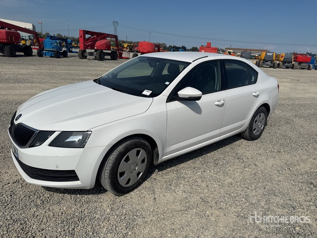 2020 Skoda Octavia Autovettura - Veturë: foto 2 2020 Skoda Octavia Autovettura - Veturë: foto 2