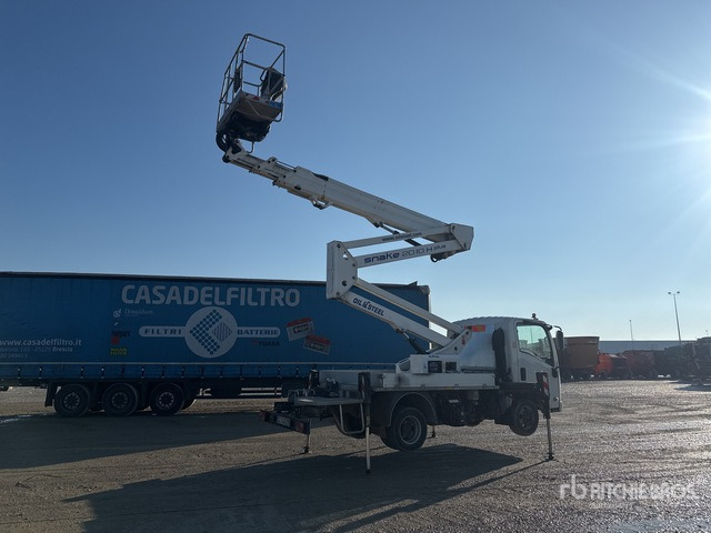 2021 Isuzu 2020 Oil&Steel Snake 2010 H Plu ... Bucket Truck - Platformë ajrore e montuar në kamion: foto 3 2021 Isuzu 2020 Oil&Steel Snake 2010 H Plu ... Bucket Truck - Platformë ajrore e montuar në kamion: foto 3