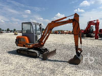 FIAT-HITACHI FH35.2 - Ekskavator me zinxhirë: foto 4 FIAT-HITACHI FH35.2 - Ekskavator me zinxhirë: foto 4