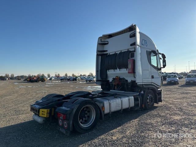 2017 Iveco Stralis 460 4x2 S/A Sleeper Truck Tractor - Gjysmë-kamion: foto 3 2017 Iveco Stralis 460 4x2 S/A Sleeper Truck Tractor - Gjysmë-kamion: foto 3
