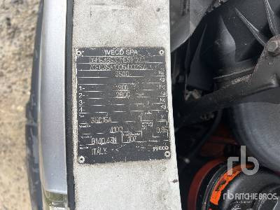 IVECO DAILY 35C15 - Kamion vagonetë: foto 5 IVECO DAILY 35C15 - Kamion vagonetë: foto 5