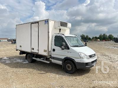 IVECO DAILY 70C17 4x2 - Kamion frigorifer: foto 4 IVECO DAILY 70C17 4x2 - Kamion frigorifer: foto 4