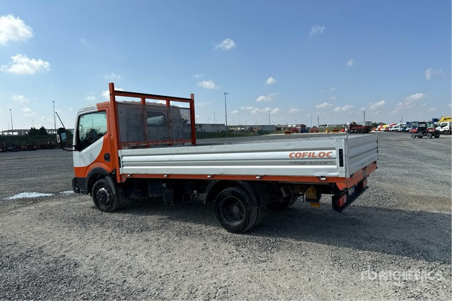 Nissan Cabstar NT400 Autocarro cassone fisso - Kamion me karroceri të hapur: foto 3 Nissan Cabstar NT400 Autocarro cassone fisso - Kamion me karroceri të hapur: foto 3