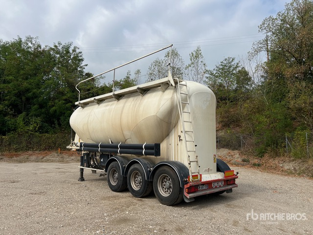 2001 Spitzer Eurovrac S27DRF030 Remorque Citerne Pulverisateur Sprayer Transport Trailer - Gjysmë rimorkio silo: foto 3 2001 Spitzer Eurovrac S27DRF030 Remorque Citerne Pulverisateur Sprayer Transport Trailer - Gjysmë rimorkio silo: foto 3