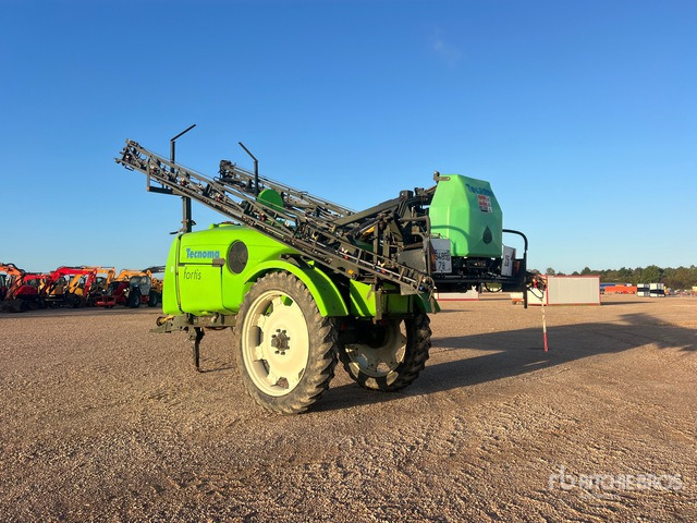 2004 Tecnoma Fortis 28 m S/A Pulverisateur Traine Pull-Type Sprayer - Spërkatës me rimorkio: foto 4 2004 Tecnoma Fortis 28 m S/A Pulverisateur Traine Pull-Type Sprayer - Spërkatës me rimorkio: foto 4