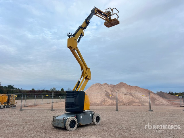 2006 Haulotte HA12IP 2WD Electric Nacelle Articulee Articulating Boom Lift - Krah me çernjerë: foto 3 2006 Haulotte HA12IP 2WD Electric Nacelle Articulee Articulating Boom Lift - Krah me çernjerë: foto 3