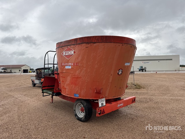 2006 Kuhn Euromix I 980 Melangeuse Distributrice Livestock Feeder - Vagon për përzierjen e foragjereve: foto 3 2006 Kuhn Euromix I 980 Melangeuse Distributrice Livestock Feeder - Vagon për përzierjen e foragjereve: foto 3