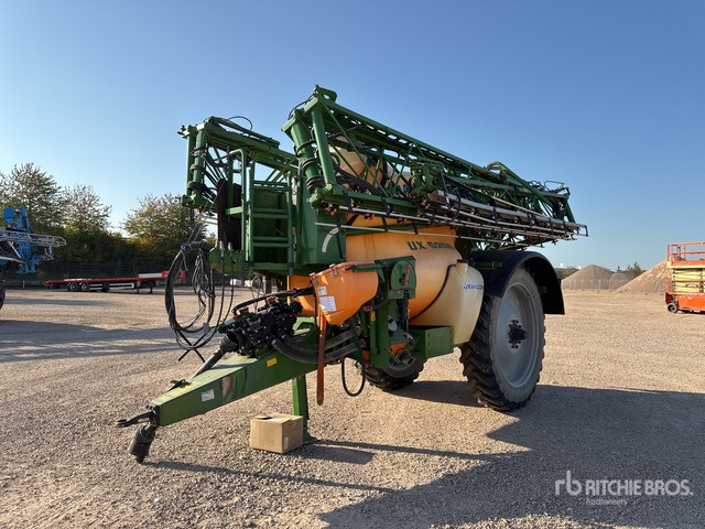 2007 Amazone UX5200 40 m High Clearance Pulverisate ... Pull-Type Sprayer - Spërkatës me rimorkio: foto 2 2007 Amazone UX5200 40 m High Clearance Pulverisate ... Pull-Type Sprayer - Spërkatës me rimorkio: foto 2